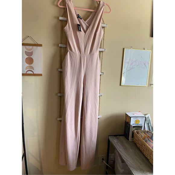 Express Light Pink Medium Jumpsuit V Neck Cross Back Knit Wide Leg Flare Jumpsui - Picture 4 of 8